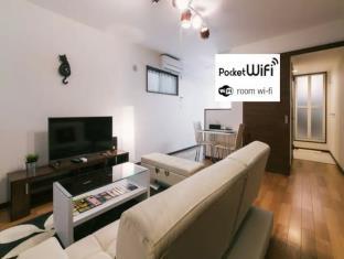 Comfortable 1 Bedroom Apt near Tenjin & Hakata  C