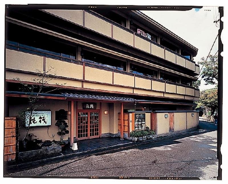 Kyoto Arashiyama Onsen Ryokan Hanaikada