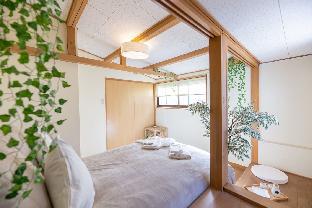 Central Namba 3BR Kitsune House KT01