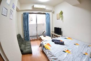 3 mins walk to JR Namba Station Cozy 2 People Room