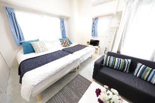 8 mins walk from Namba Parks!4-3