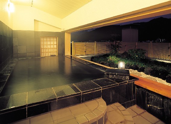 Muikamachi Onsen NukumoritoYasuraginoYado Koshijis