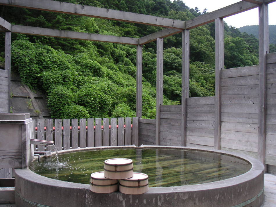 Naruko Onsen Kashikiri Rotenburo no Yado Ogiya