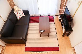 (E) Near Namba, 2min to JR, clean apartment