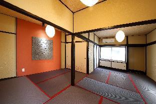 Local Stay in Namba	