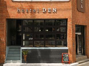 hostel DEN