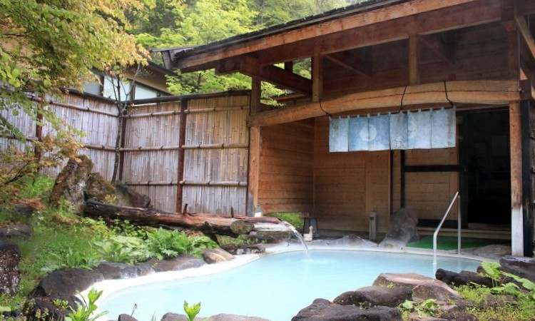 Shirahone Onsen Yumoto Saito Ryokan