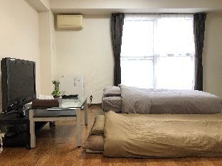 Nina's Room - Clean, Cozy, Close to City Center!