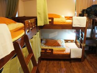 J-Hoppers Osaka Guesthouse