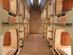 Sauna & Capsule Hotel Greenland Kokura (Male Only)