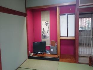 Himi Tennen-Onsen Minsyuku-Ikemori