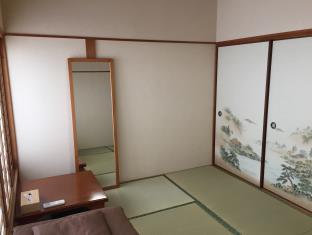 J-Hoppers Kumano Yunomine Guesthouse