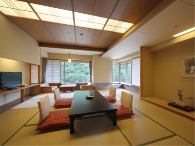 Hotel Hananoyu (Bandai Atami Onsen)