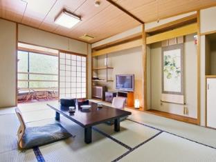 Iya Onsen Hotel Kazurabashi