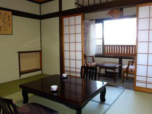 Futarishizuka Hakuun Hotel