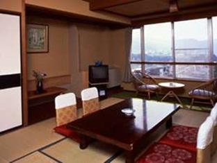 Yudanaka Onsen Hotel Shirogane