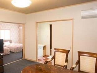 Yurakuan Miyazaki Hotel
