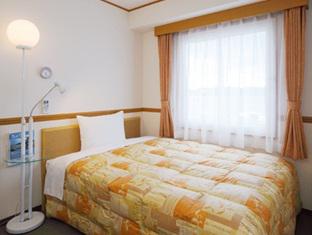 Toyoko Inn Osaka JR Noda Ekimae