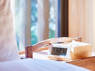 Sunrise Suites