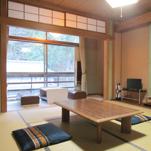 Reisenji Onsen Nakaya Ryokan (Nagano)