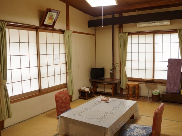 Yubara Onsen Mutsumi Ryokan