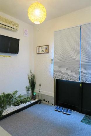 1min to Sta.  , 3mins to Namba Japanese style room