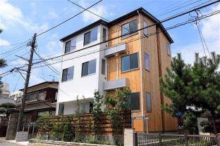 Shonan Enoshima Seaside Guest House