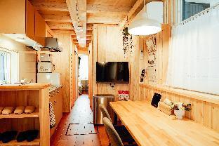 J style Furano newly built tiny home 2 BRS  SUMMER