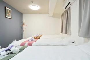 3 mins from Nankai Namba station (Namba area) 302