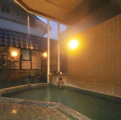 Onogawa Onsen Kameya Mannenkaku