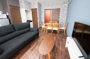 ☼ Modern Ground Floor Condo in Namba Area for 12 ☼