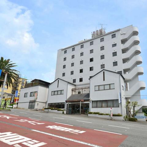 Hotel Tsurumi